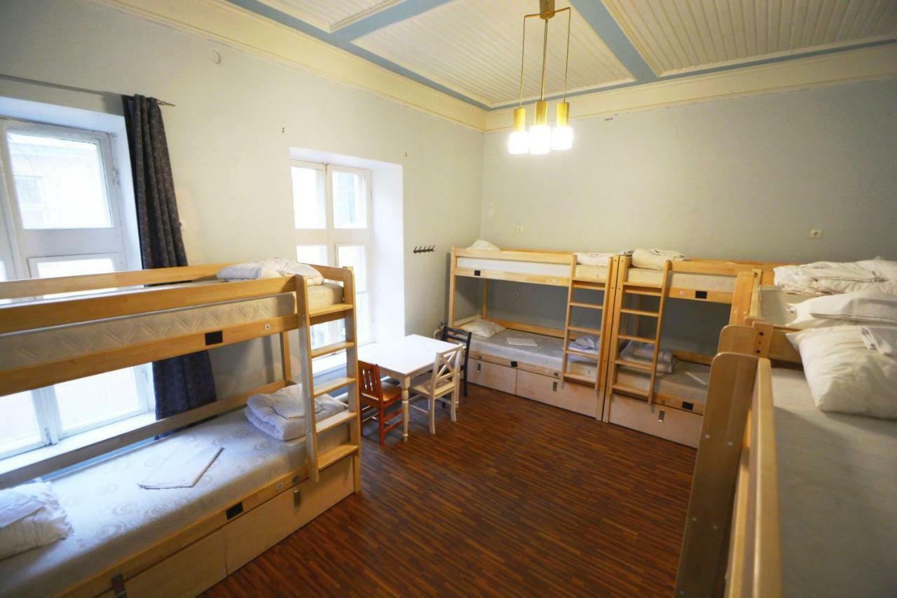 The Monks Bunk Hostel & Bar Tallinn Buitenkant foto