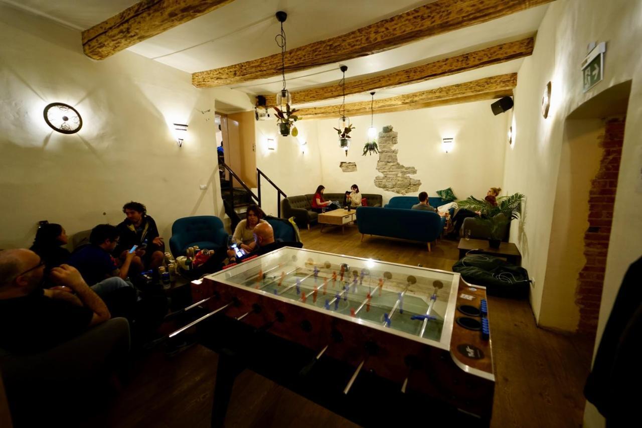 The Monks Bunk Hostel & Bar Tallinn Buitenkant foto
